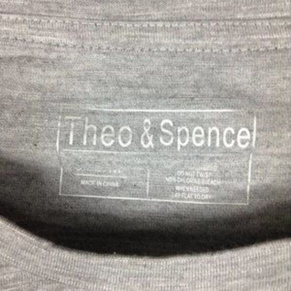 Theo and Spence Short Sleeve Crew Neck T-Shirt size S - Picture 4 of 5